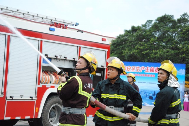 加强安全责肆意识 提高应急接济能力 ——我司顺利发展火警应急接济综合演练活动