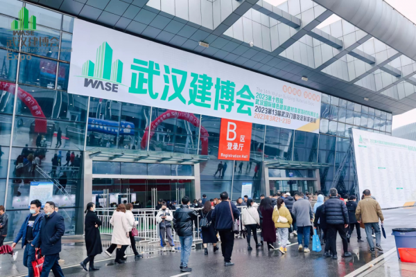 “绿色新品”大放异彩！pg电子游戏铝业携武汉经分销商杰出亮相武汉建博会