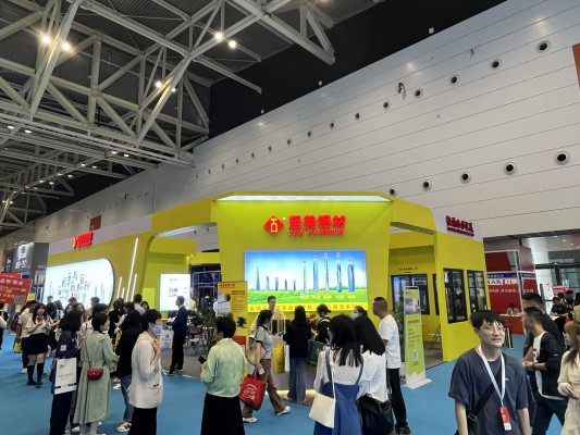 绿色建材，pg电子游戏先行！pg电子游戏铝业杰出亮相2023中国浙江建博会